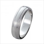4w - Brushed Band With 2 Polished Lines